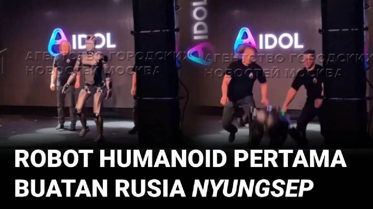 Detik Panik saat Robot Humanoid Aidol Jatuh di Panggung