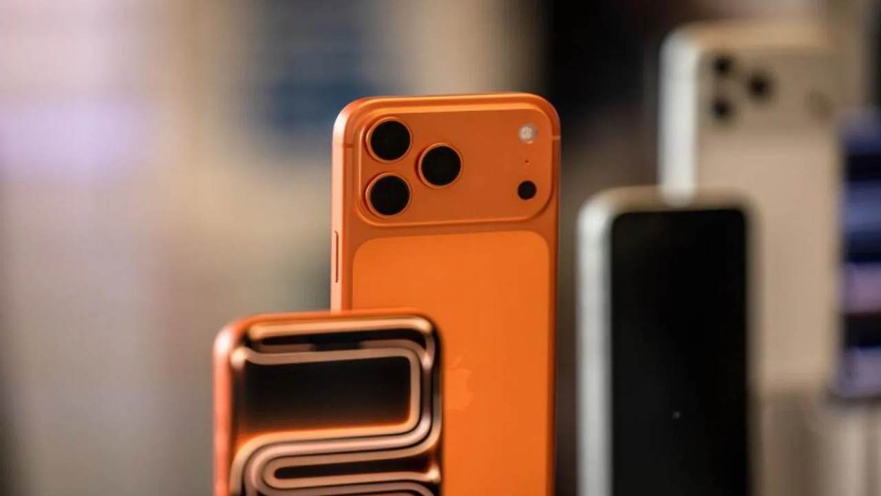 Bukan Fitur AI, Ini Alasan Utama iPhone 17 Laris Manis di China