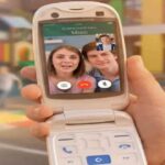 Commodore Callback 8020, Ponsel Lipat Unik yang Sengaja Menolak Media Sosial